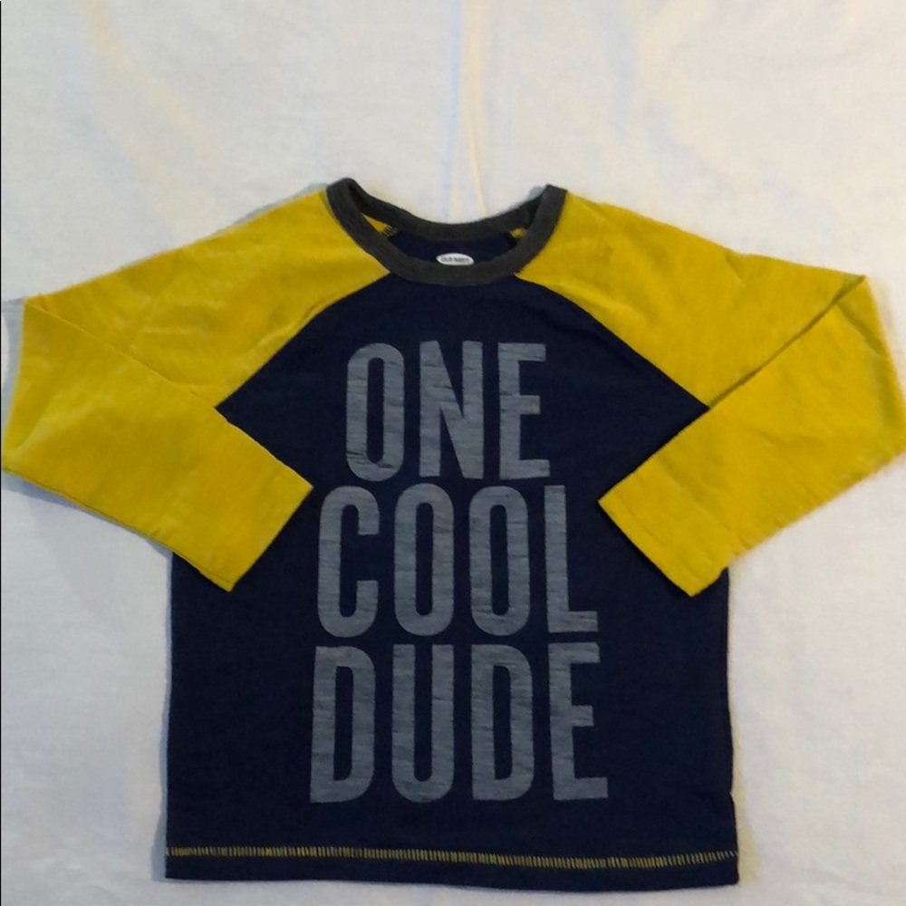 Old Navy Long Sleeve Graphic Tee